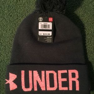 Under Armour Women’s Graphic Pom Beanie